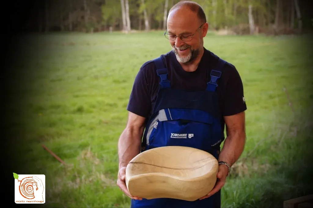 16 Bildhauerei mit Holz - 3-Tage-Workshop K1