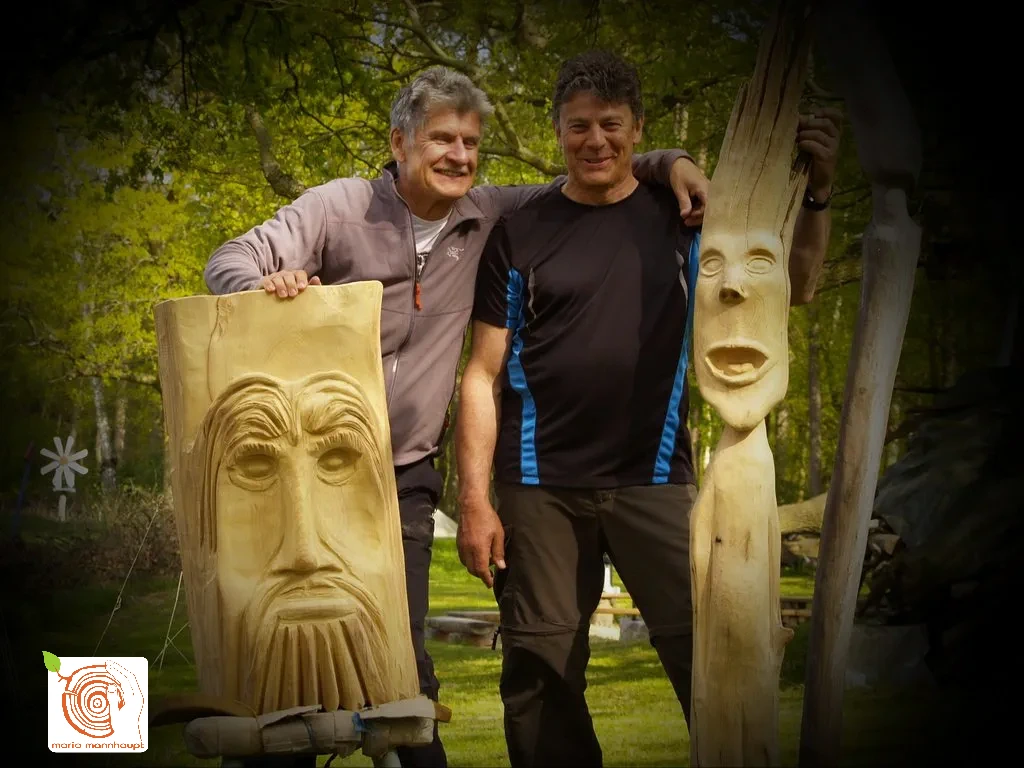 27 Bildhauerkurs K2 mit Kettensaege by mario mannhaupt