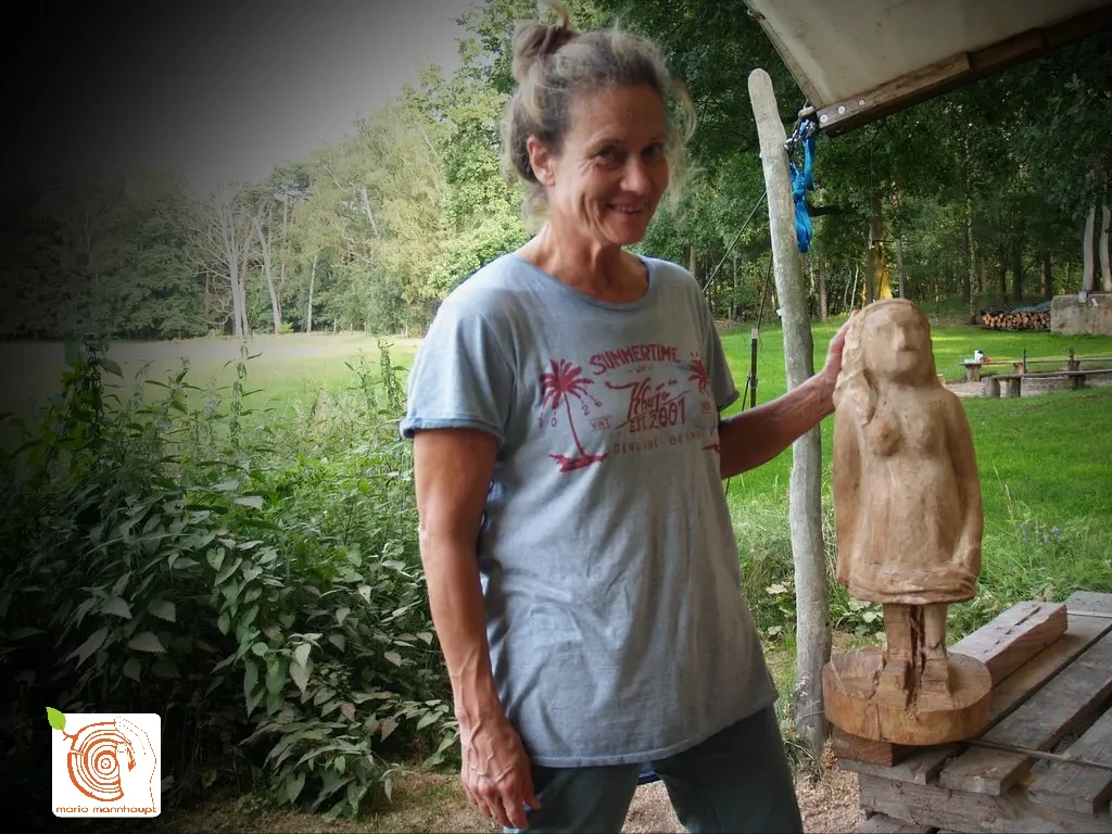 87 Bildhauerkurs K2 mit Kettensaege by mario mannhaupt